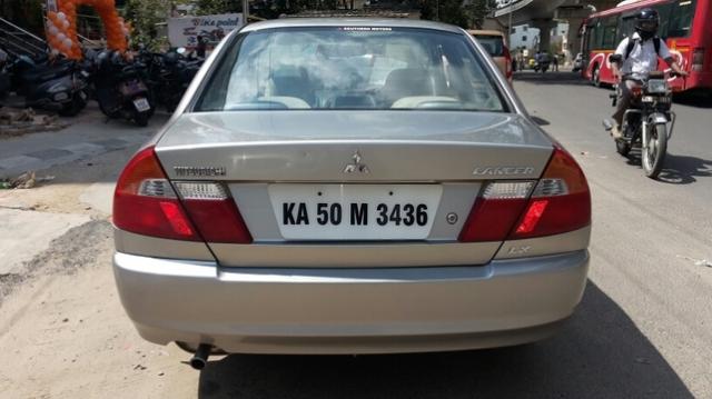 Mitsubishi Lancer LXI 1.5 2006