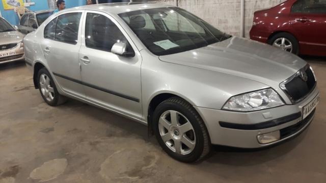 Skoda Laura LK 1.9 PD AT 2006