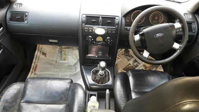Ford Mondeo Ghia Duratec 2002