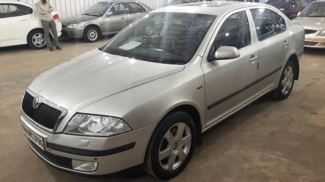 Skoda Laura LK 1.9 PD AT 2006