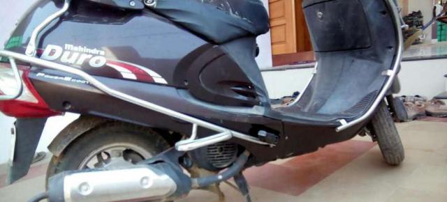 Mahindra Centuro 110cc 2012