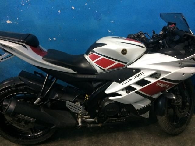 Yamaha YZF-R15 150cc 2012