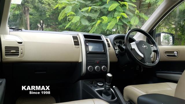 Nissan X-Trail SLX MT 2013