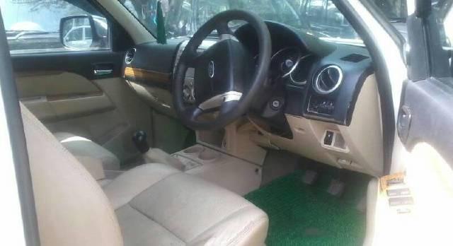 Ford Endeavour 3.0L Hurricane LIMITED EDITION 2010