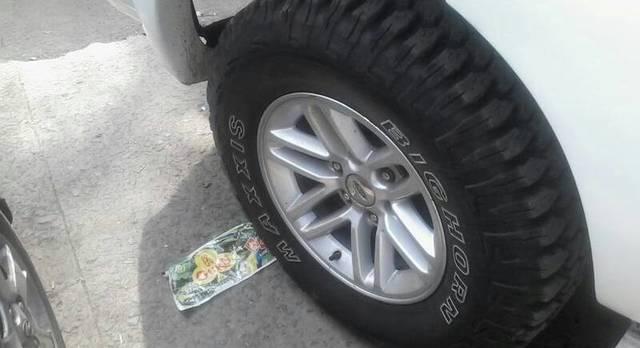 Ford Endeavour 3.0L Hurricane LIMITED EDITION 2010