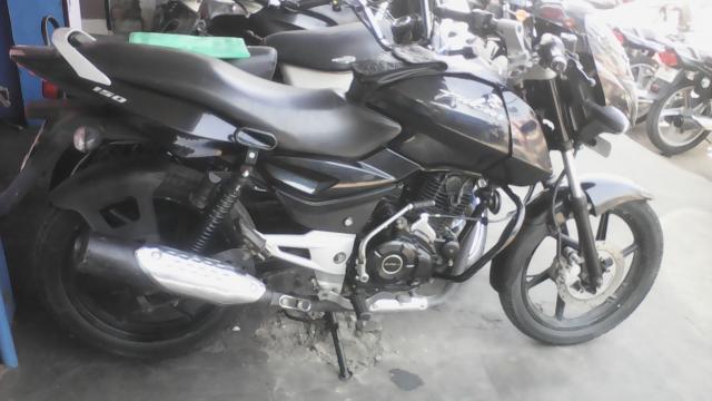 Bajaj Pulsar 150 DTS-i  150cc 2011_623012918