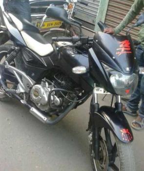 Bajaj  Pulsar 180cc 2011