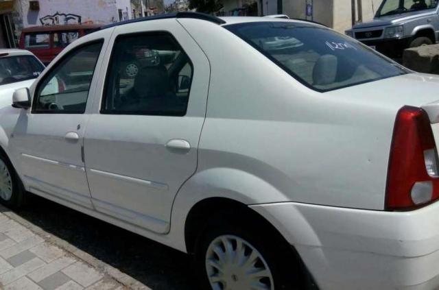 Mahindra Verito 1.5 D2 BS III 2011