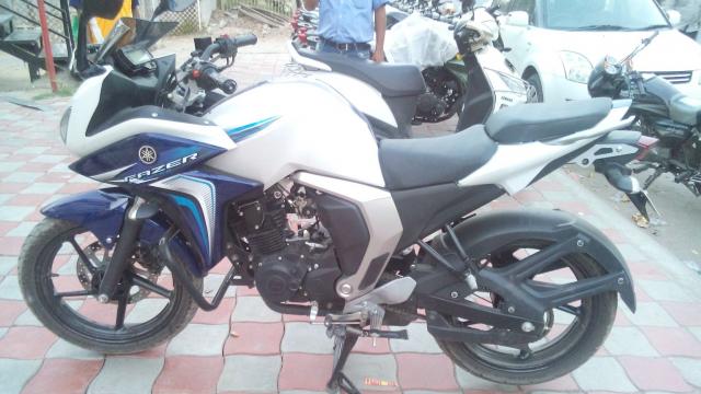 Yamaha Fazer FI V 2.0 150cc 2015