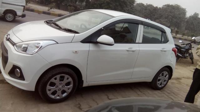Hyundai Grand i10 Magna 2015