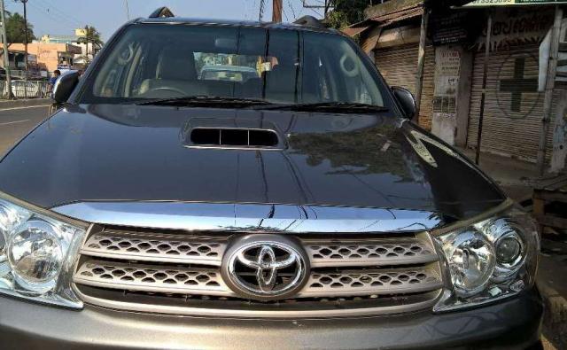 Toyota Fortuner 4X4 2011