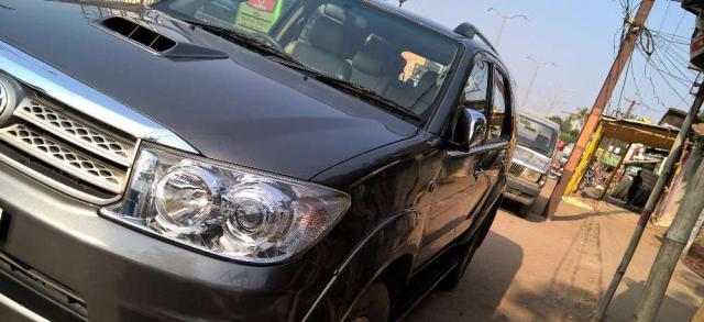 Toyota Fortuner 4X4 2011