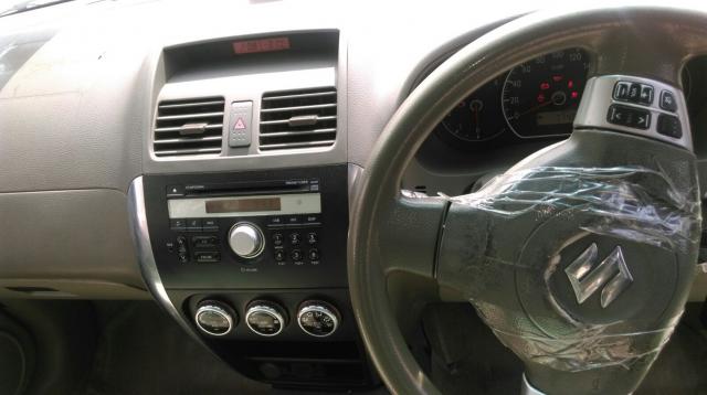 Maruti Suzuki SX4 ZDi BS-IV 2011
