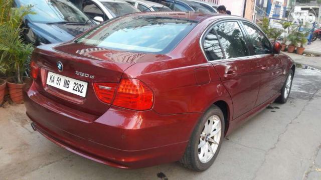 BMW 3 Series 320d 2011
