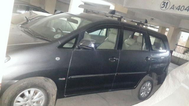 Toyota Innova 2.5 E 2010