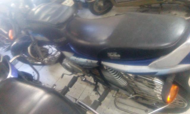Bajaj CT 100 100cc 2013