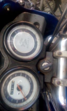 Bajaj Platina 100cc 2012