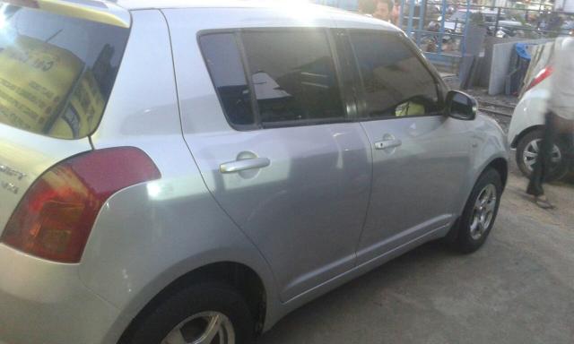 Maruti Suzuki Swift VXi 1.3 2006