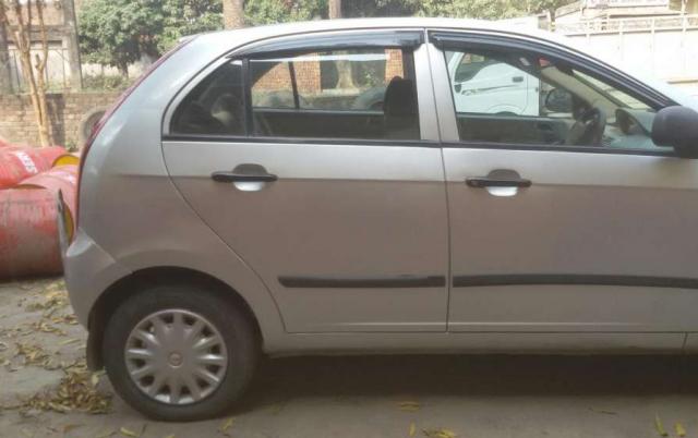 Tata Indica Vista LX 2009