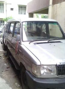 Toyota Qualis FS B4 2005