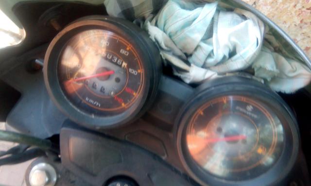 Bajaj Discover 100cc 2014