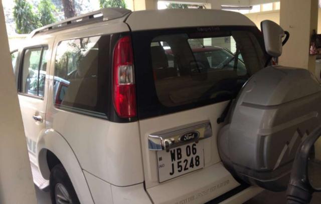 Ford Endeavour 2.5L 4x2 2012