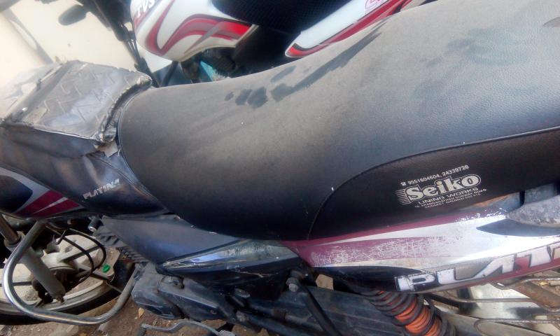 Bajaj Platina 100cc 2013