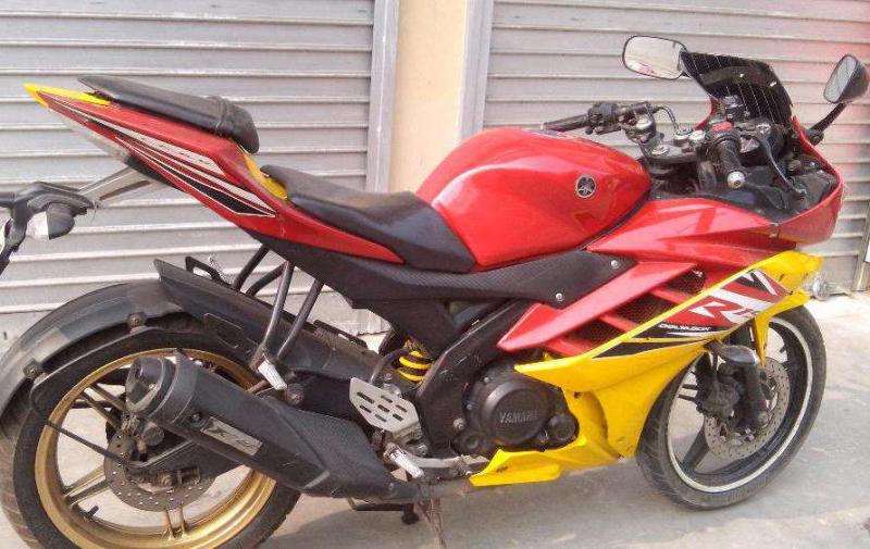 Yamaha YZF-R15 150cc 2013