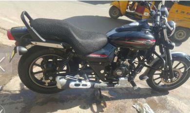 Bajaj Avenger Street 220cc 2016