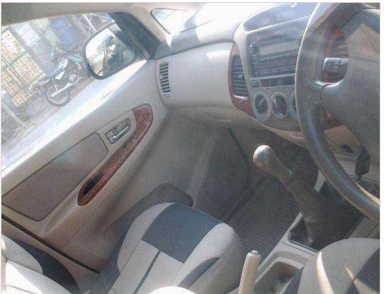 Toyota Innova 2.5 V 8 STR 2007