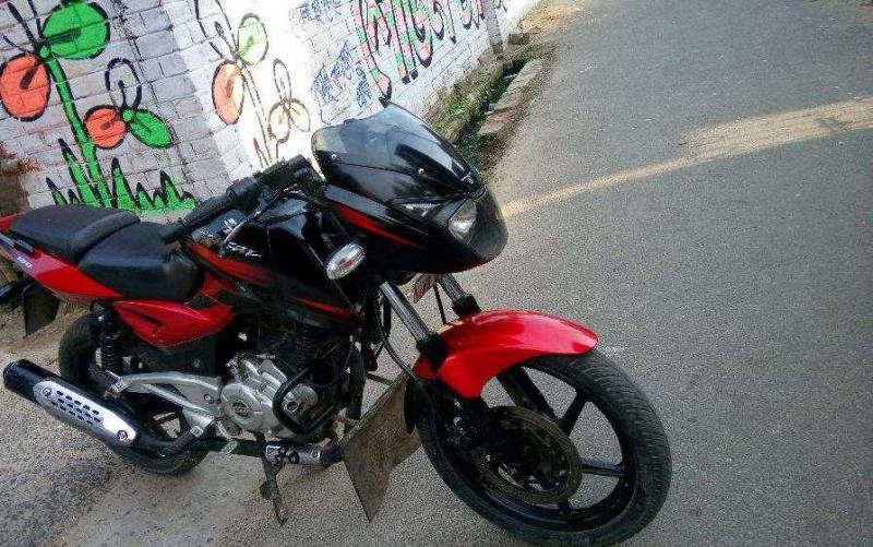 Bajaj  Pulsar 180cc 2013