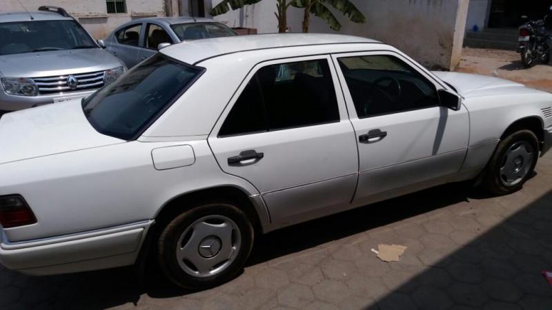 Mercedes-Benz E-Class E250 CDI Avantgarde 1997