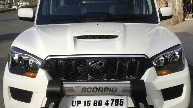 Mahindra Scorpio S6 Plus 2015