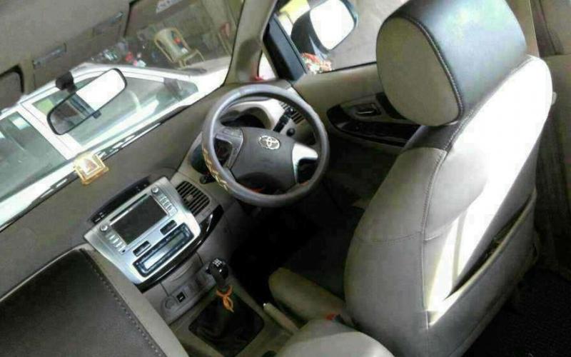 Toyota Innova 2.5 Z 7 SEATER 2014