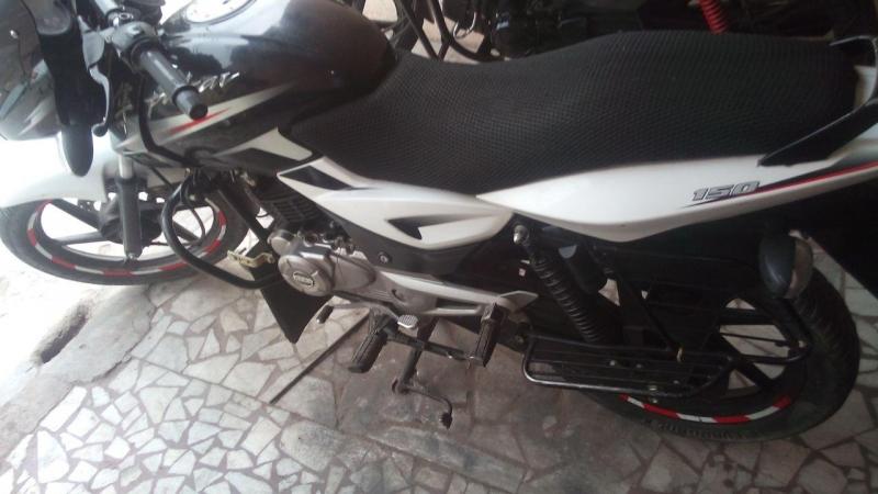 Bajaj Pulsar 150cc  2015