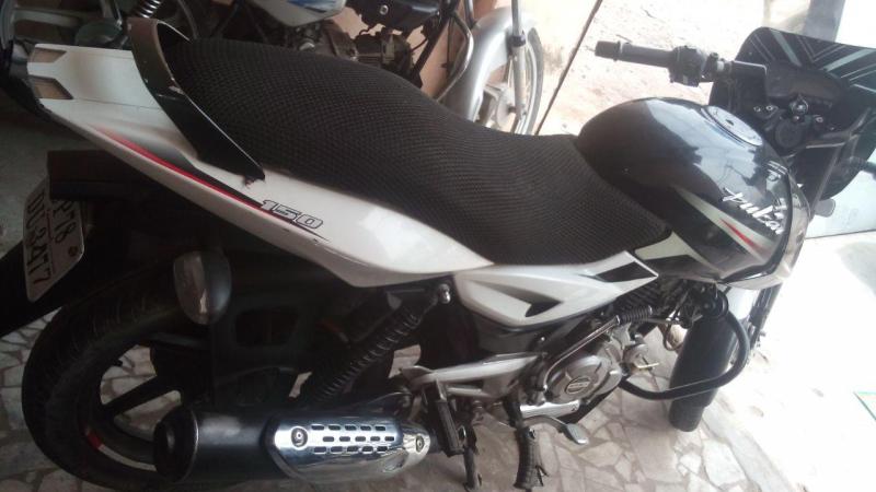 Bajaj Pulsar 150cc  2015