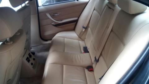 BMW 3 Series 320d 2010