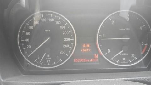 BMW 3 Series 320d 2010