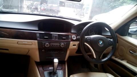 BMW 3 Series 320d 2010