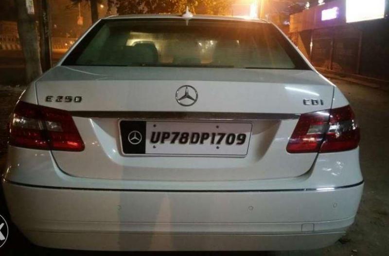 Mercedes-Benz E-Class E 250 CDI Avantgarde 2011