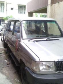 Toyota Qualis GS G4 2004