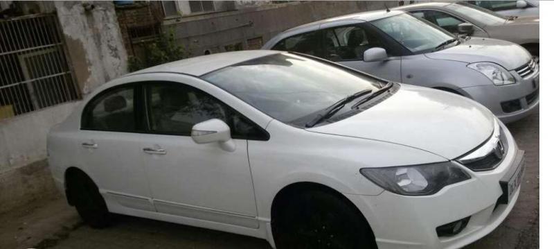 Honda Civic 1.8 V AT 2011