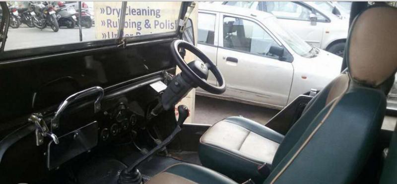Mahindra Jeep .DI 1986