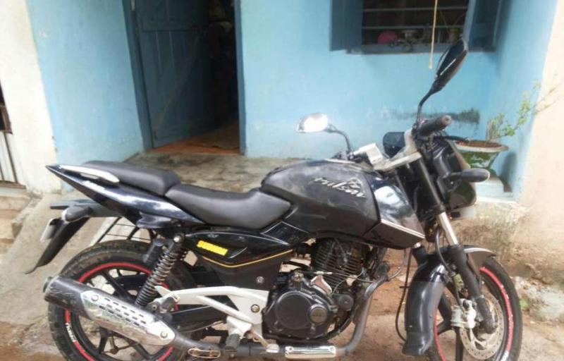 Bajaj  Pulsar 180cc 2010