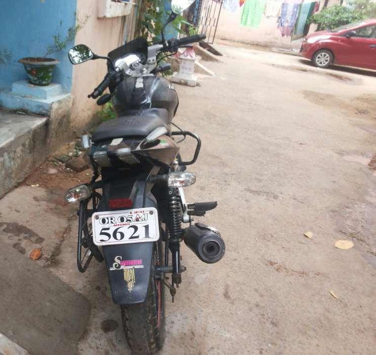 Bajaj  Pulsar 180cc 2010