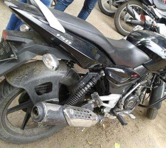 Bajaj Pulsar 150cc 2012