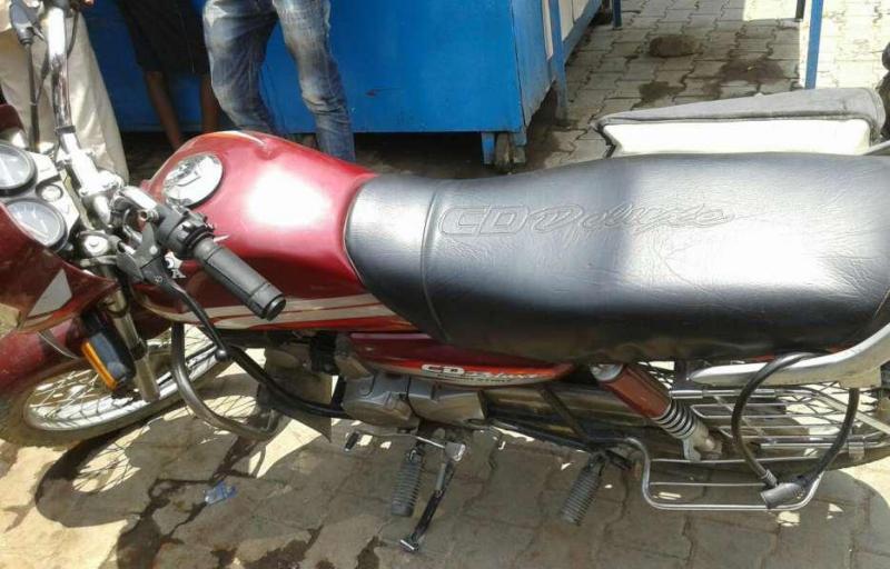 Hero CD Deluxe 100cc 2016