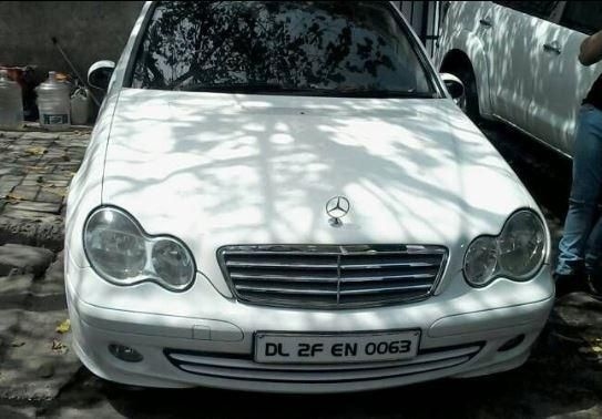 Mercedes-Benz C-Class 200K AT 2006