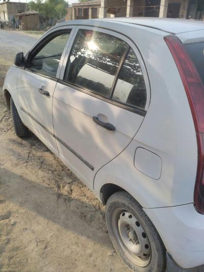Tata Indica Vista LX TDI 2009