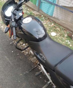 Bajaj  Pulsar 180cc 2013